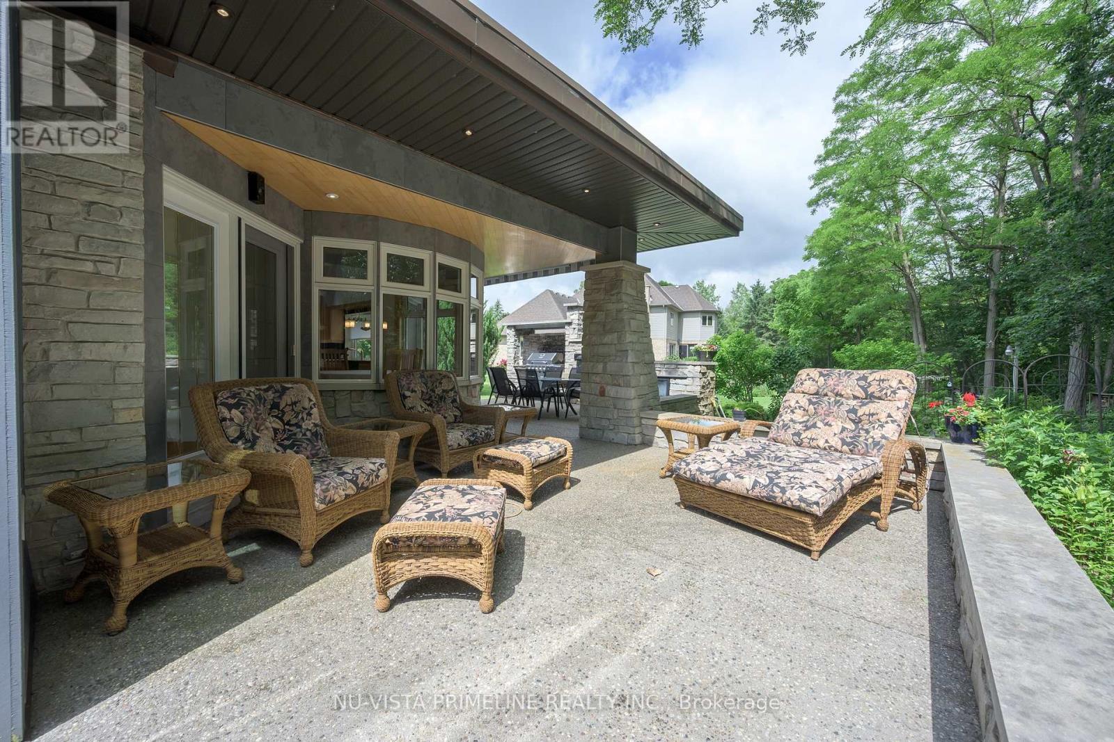 12 Ashley Lane, Middlesex Centre (Coldstream), ON