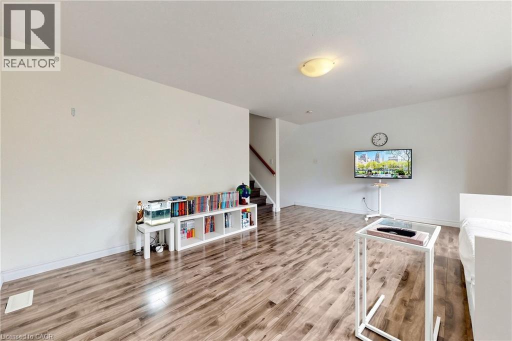 110 Activa Avenue Unit# A5, Kitchener, ON - Indoor