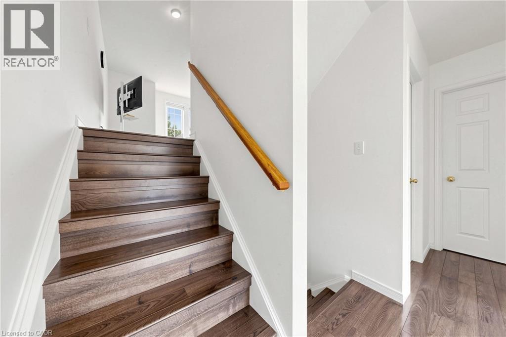 110 Activa Avenue Unit# A5, Kitchener, ON - Indoor Photo Showing Other Room