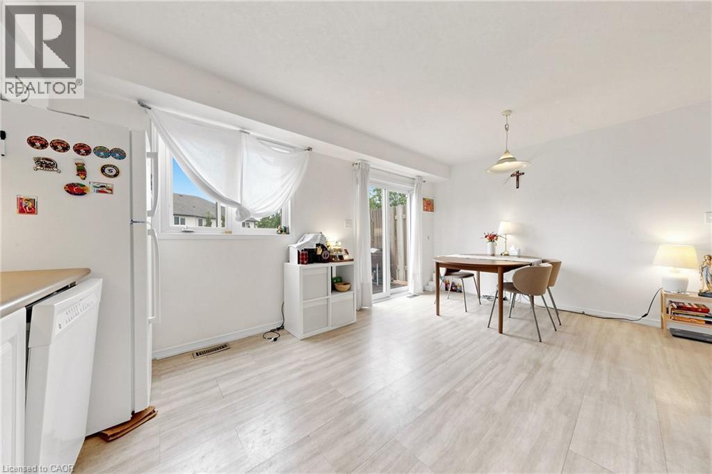 110 Activa Avenue Unit# A5, Kitchener, ON - Indoor