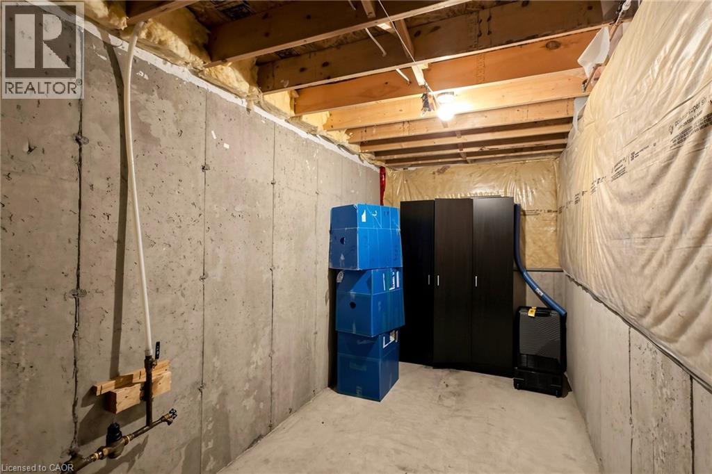 110 Activa Avenue Unit# A5, Kitchener, ON - Indoor Photo Showing Basement
