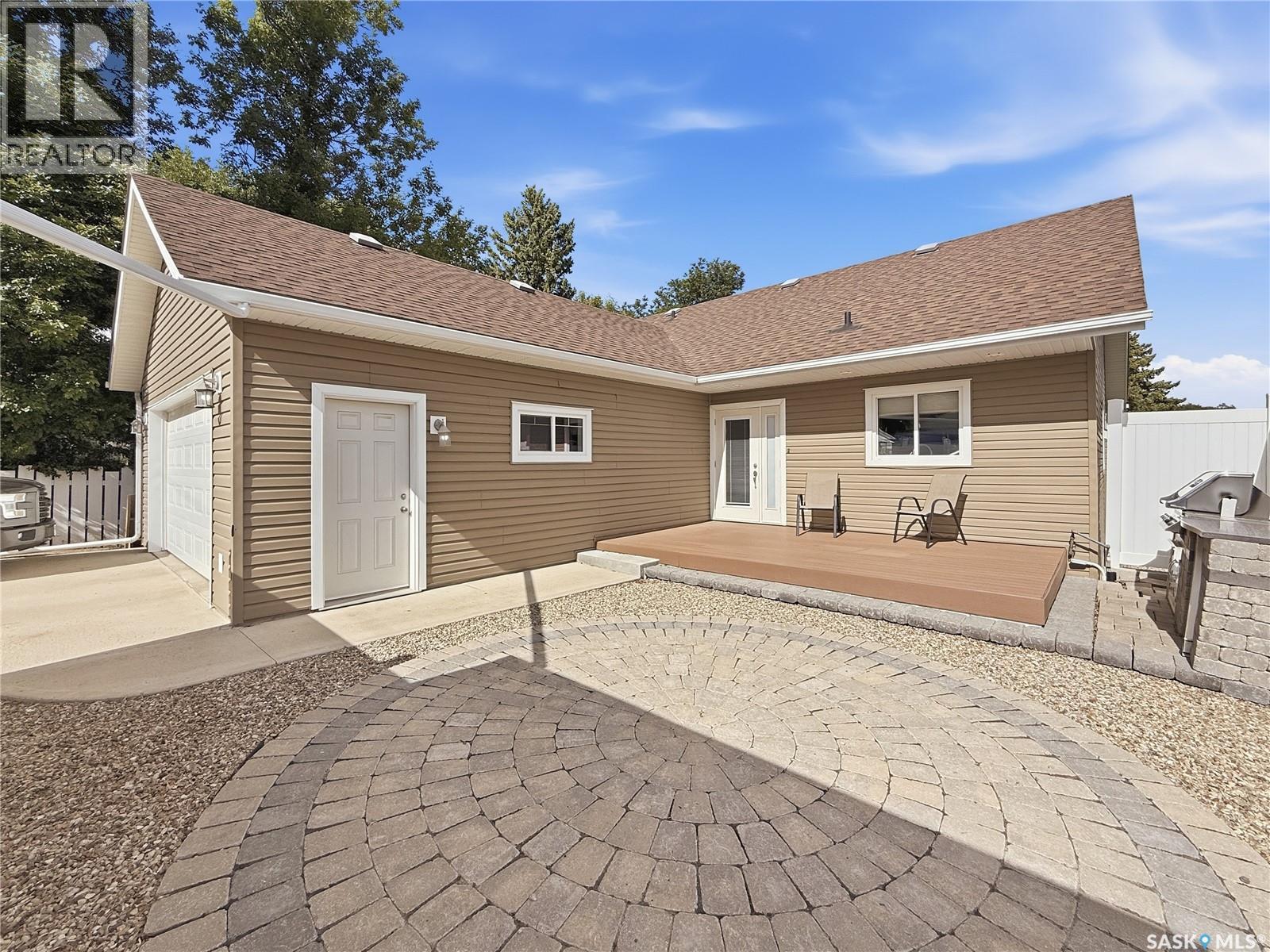 552 1St Avenue Ne, Swift Current, SK