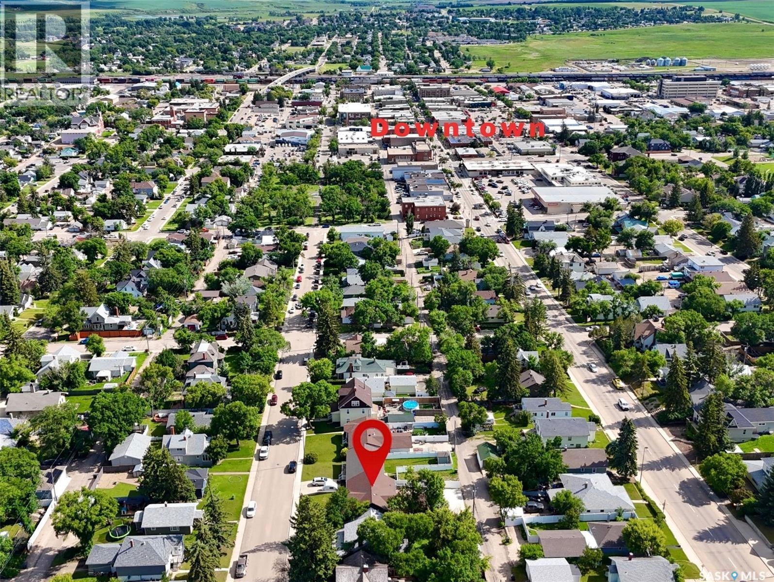 552 1St Avenue Ne, Swift Current, SK