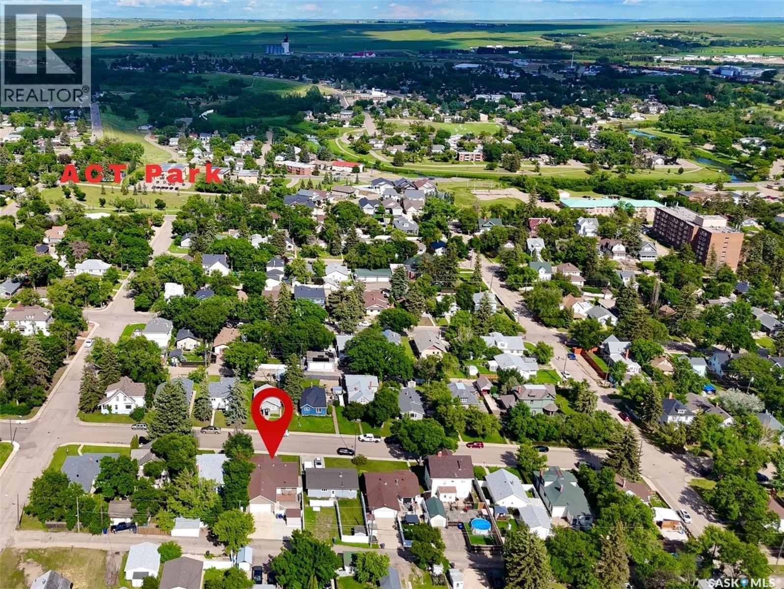 552 1St Avenue Ne, Swift Current, SK