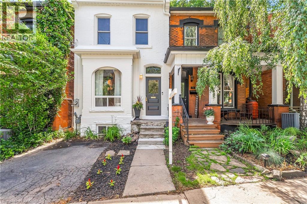 76 Pearl Street N, Hamilton, ON