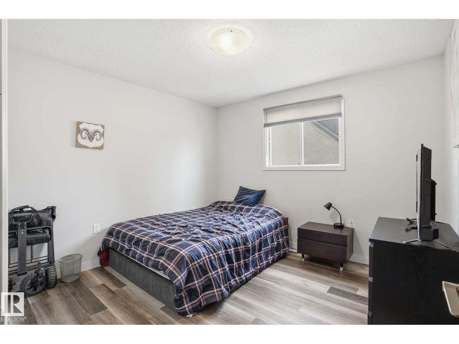 12340 St Albert Tr Nw, Edmonton, AB
