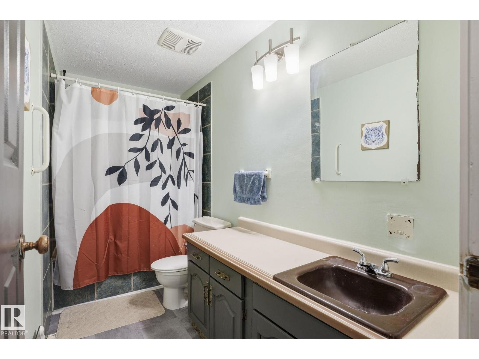 12340 St Albert Tr Nw, Edmonton, AB