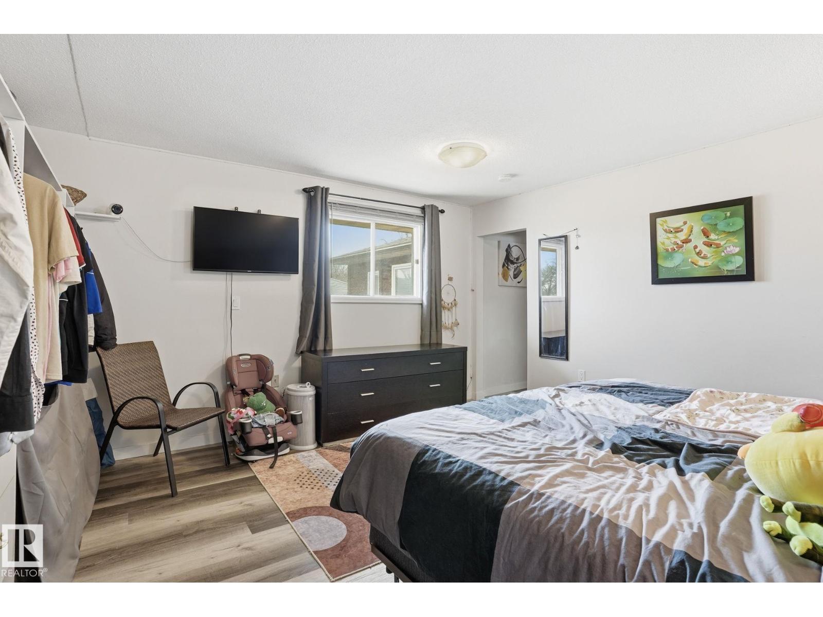 12340 St Albert Tr Nw, Edmonton, AB