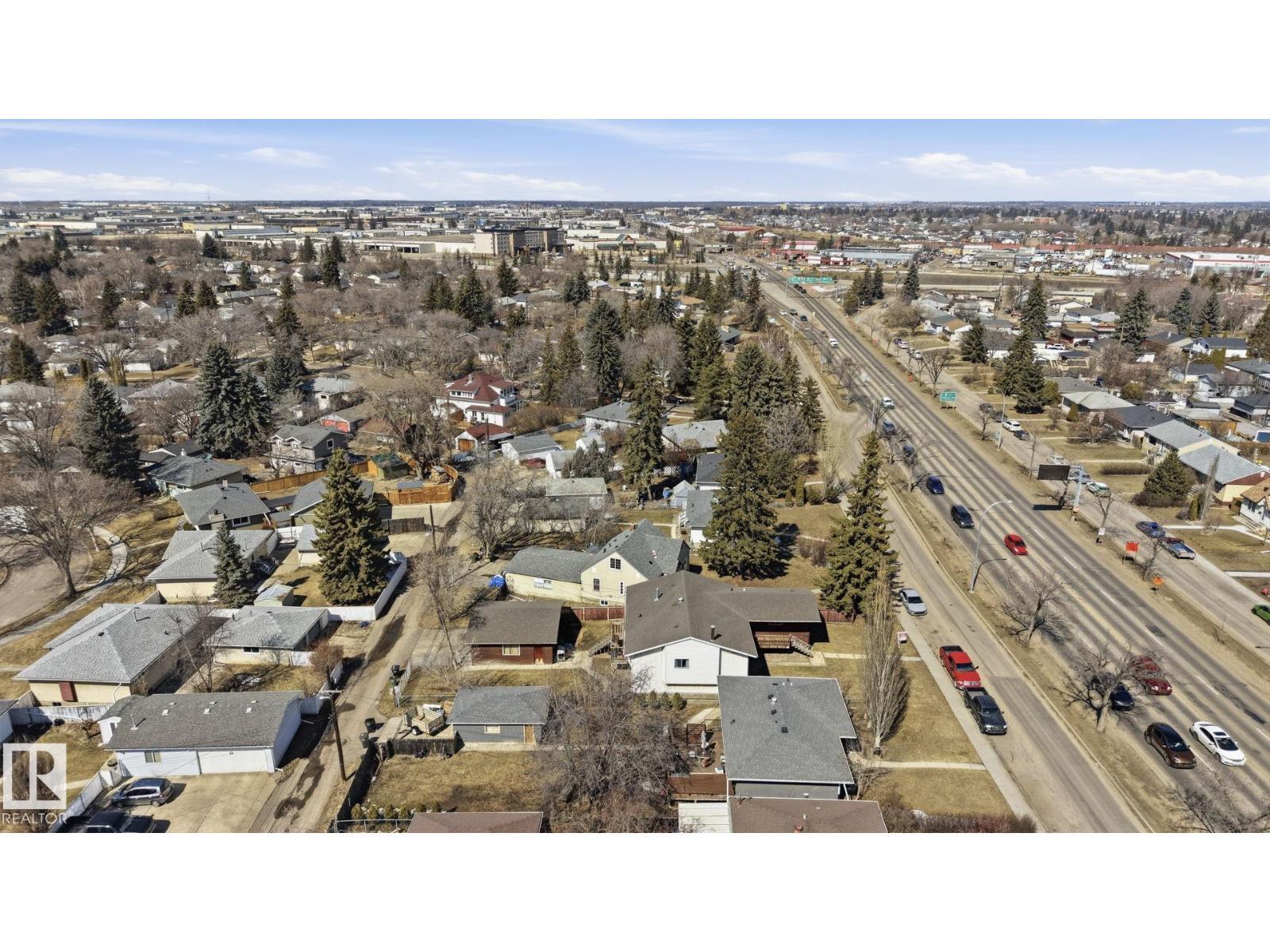 12340 St Albert Tr Nw, Edmonton, AB