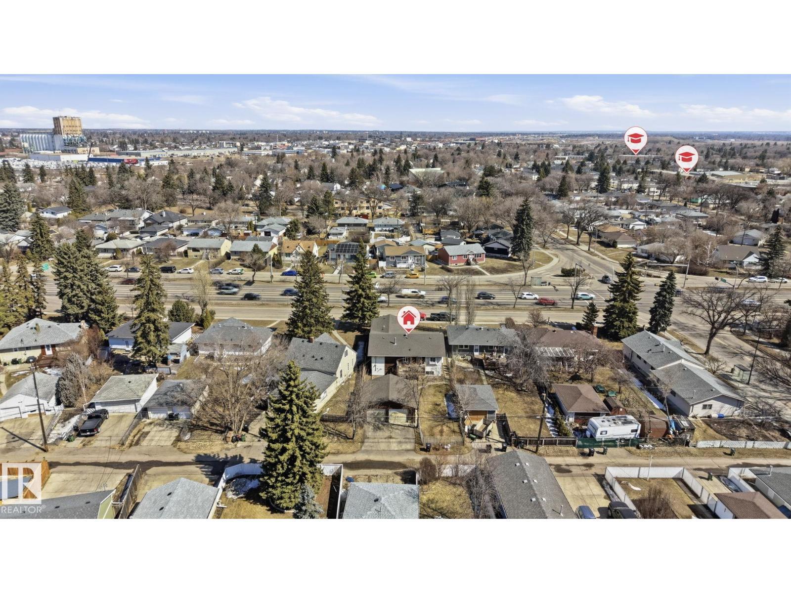 12340 St Albert Tr Nw, Edmonton, AB