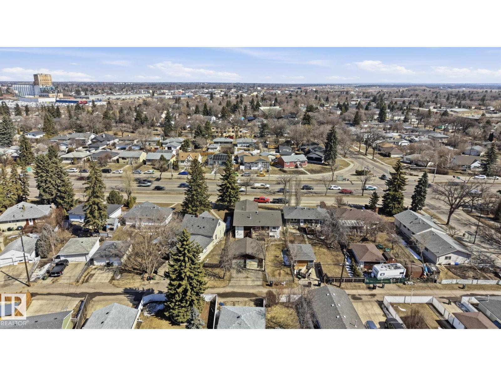 12340 St Albert Tr Nw, Edmonton, AB