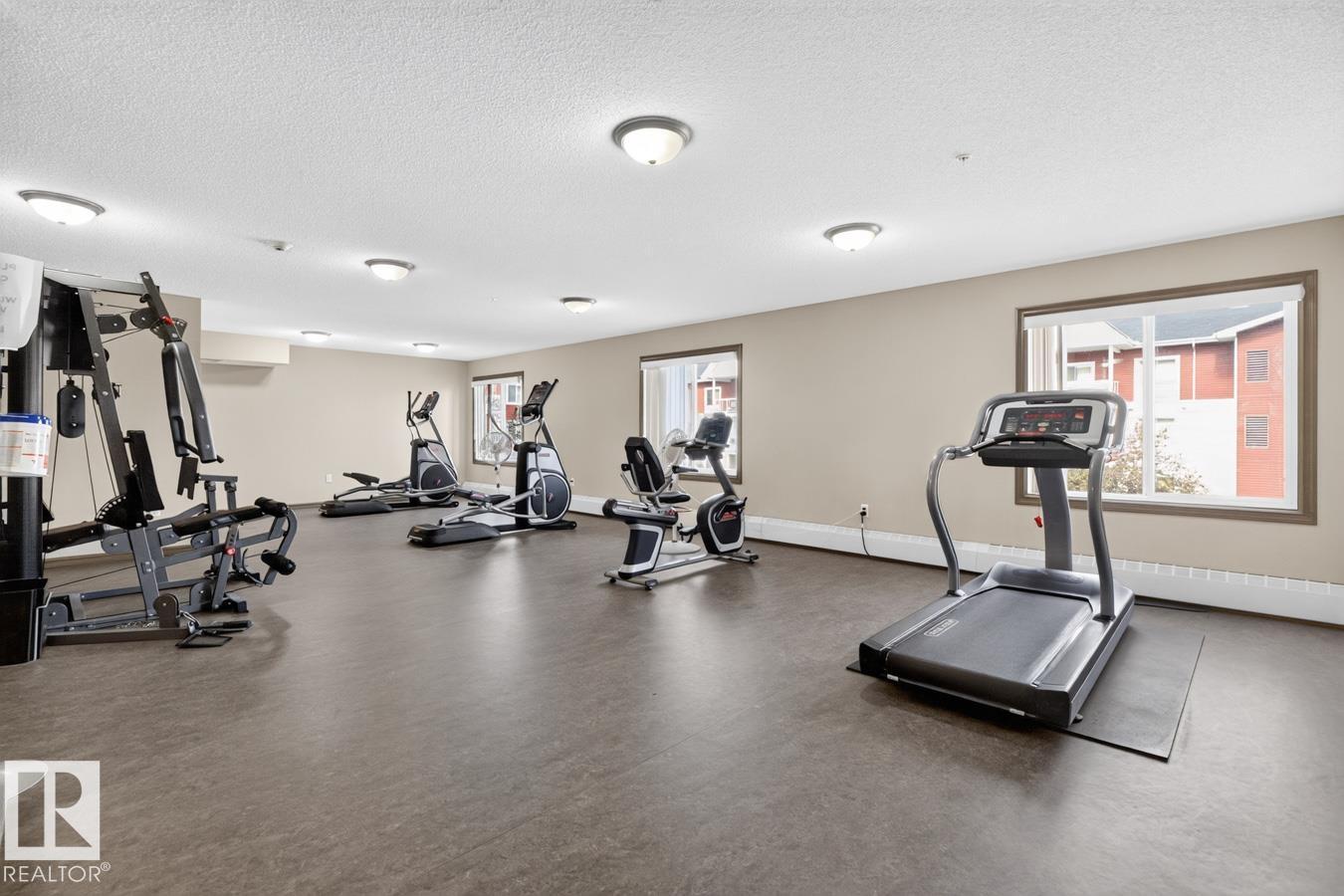 #103 2203 44 Av Nw, Edmonton, AB