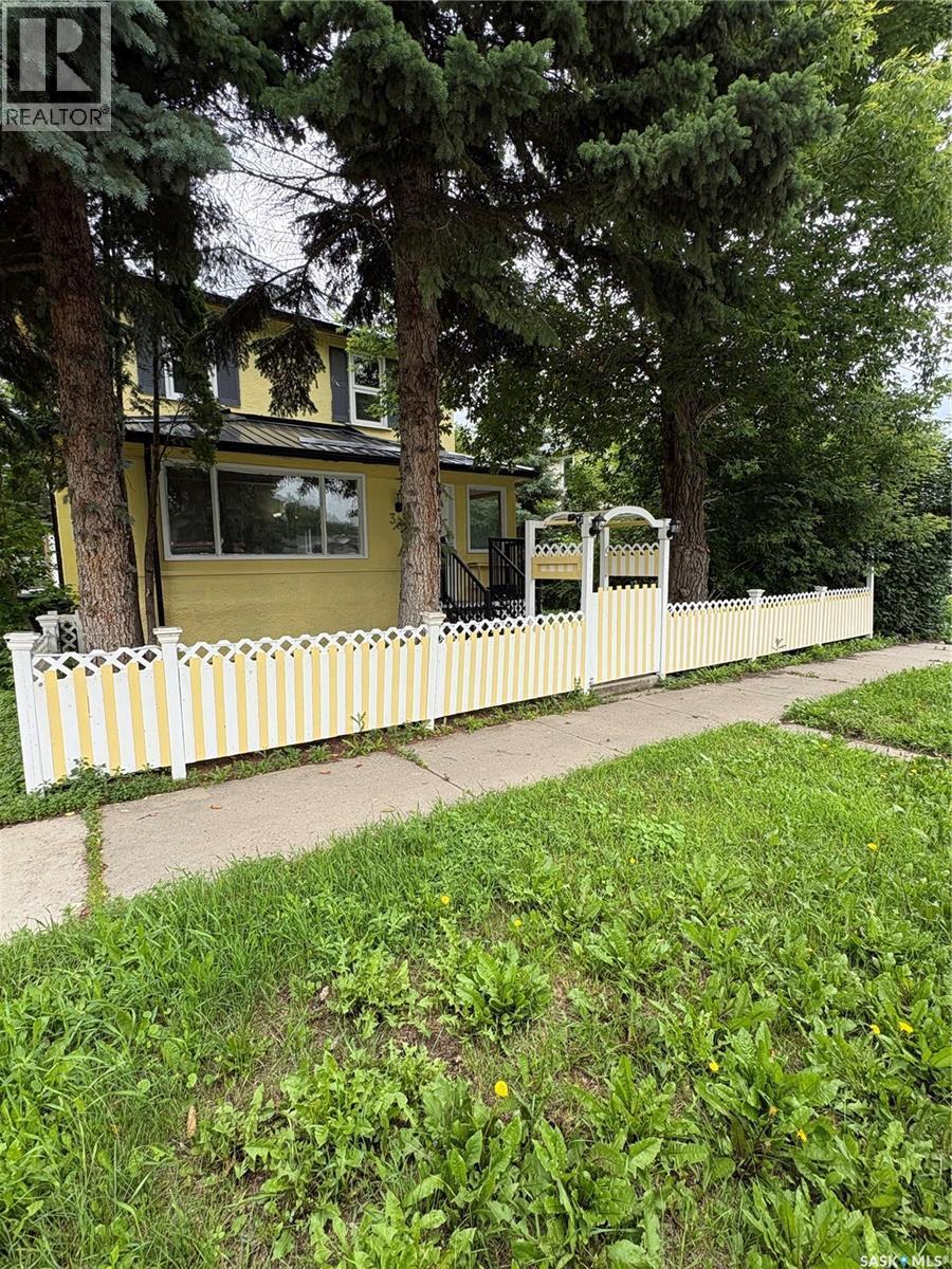 368 4Th Avenue E, Melville, SK