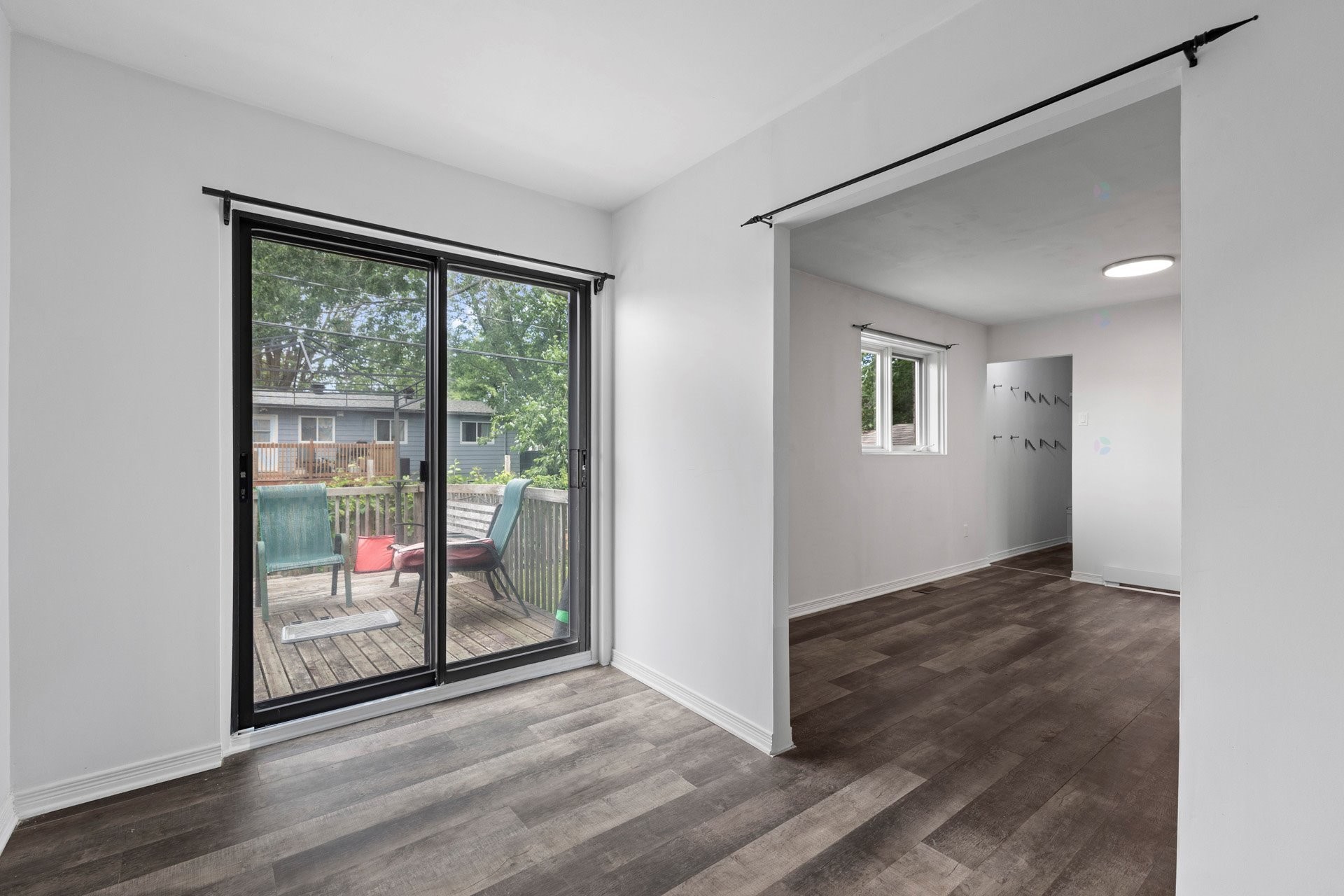 Boudoir - 410 Rue Du Sommet, L'Île-Perrot, QC