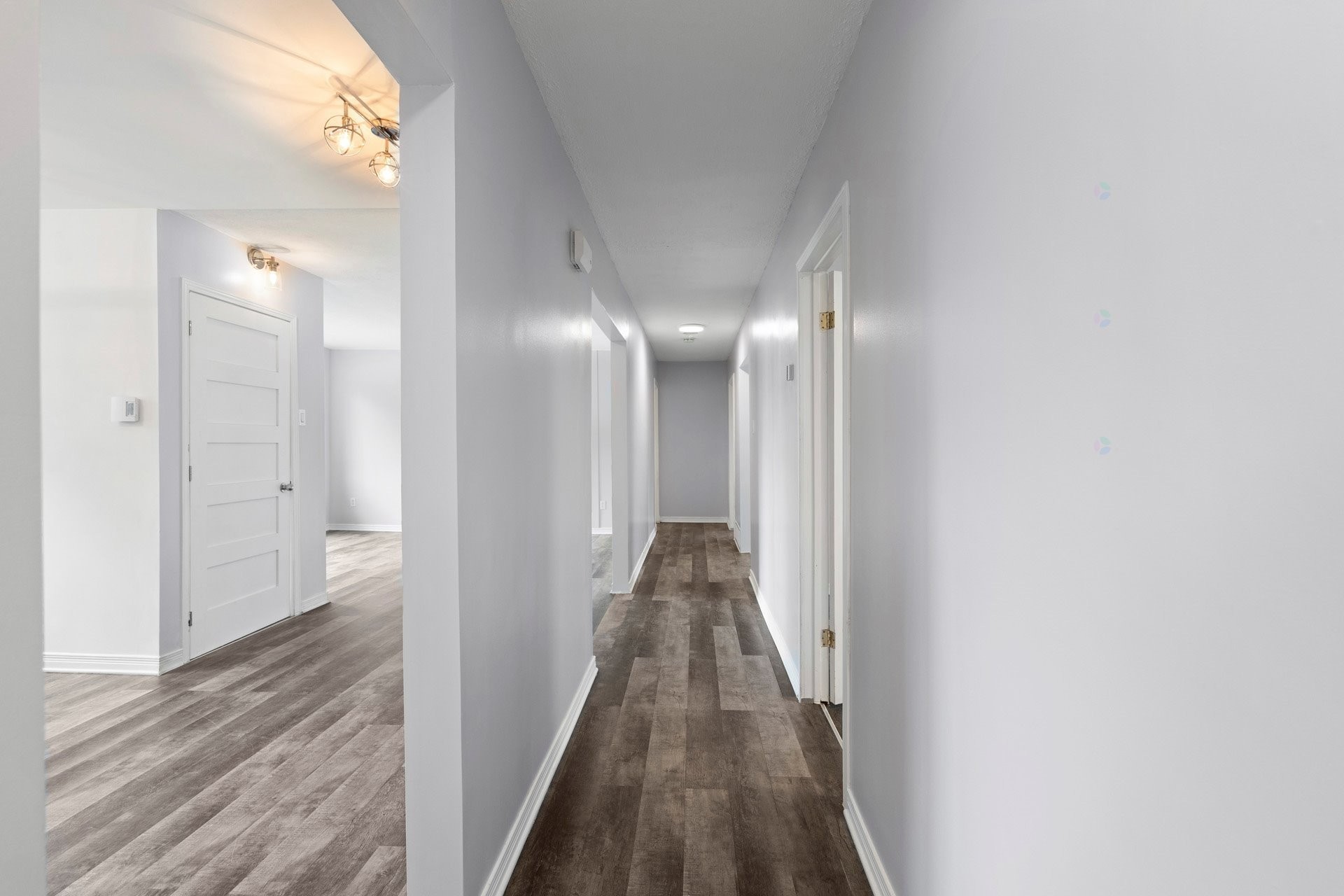 Hall d'entrée/Vestibule - 410 Rue Du Sommet, L'Île-Perrot, QC