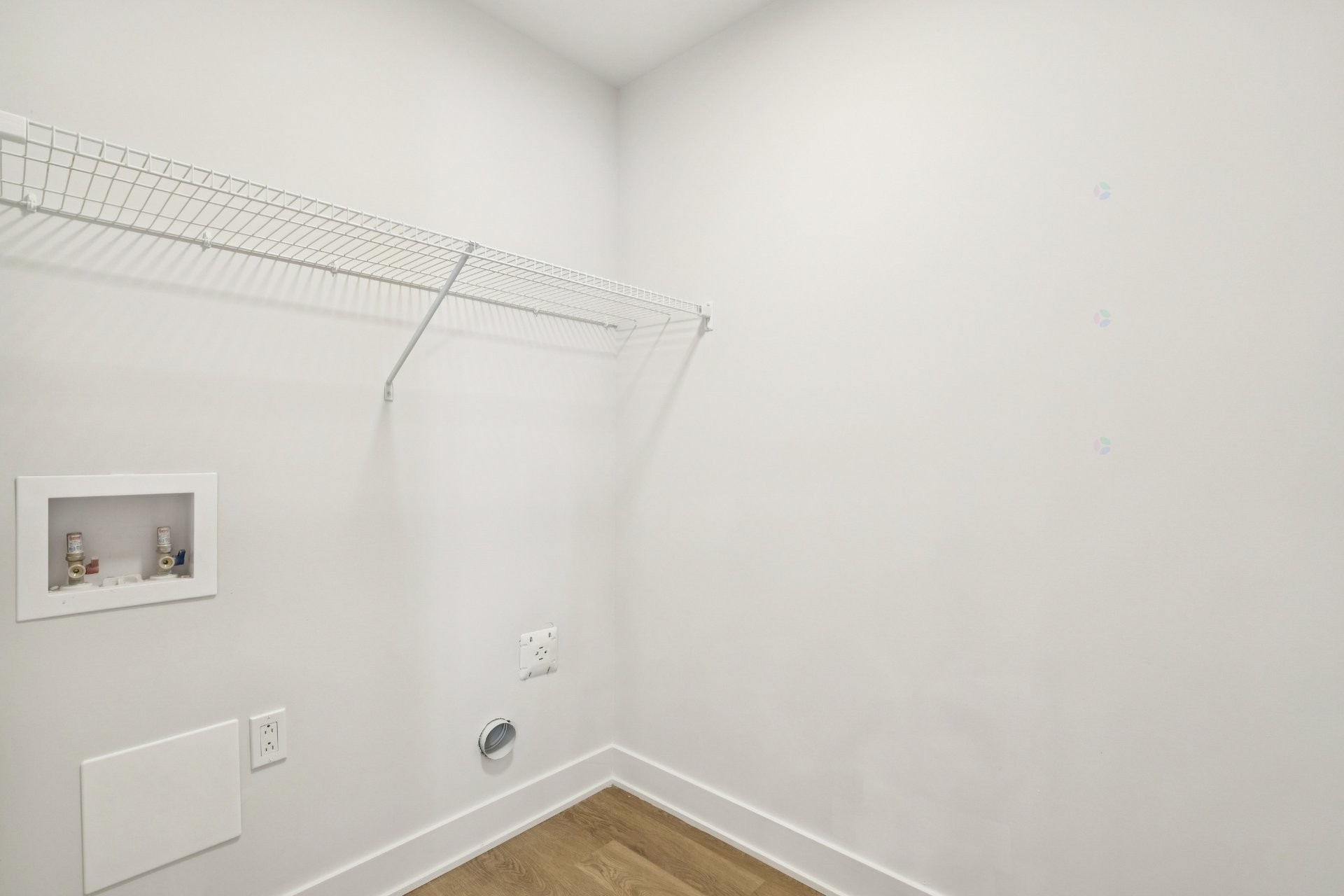 Salle de lavage - F-673 Ch. Rhéaume, Saint-Michel, QC