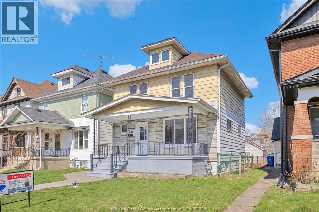 884 Moy, Windsor, ON