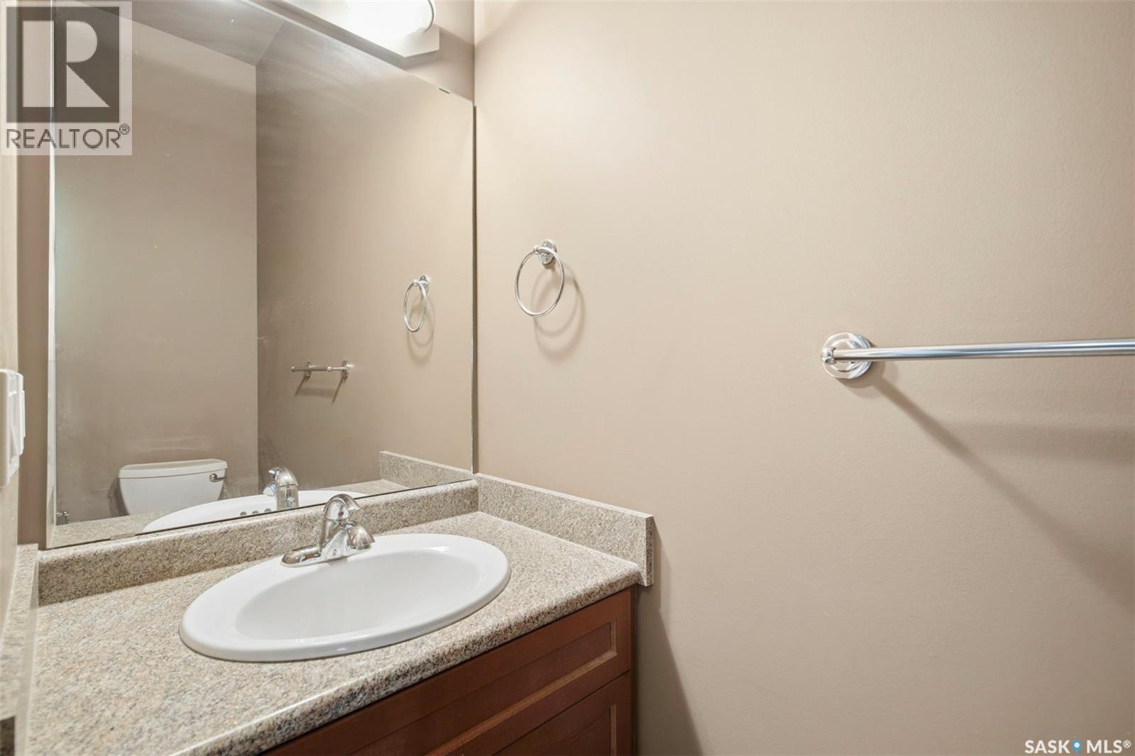 110 Robertson Cove, Saskatoon, SK