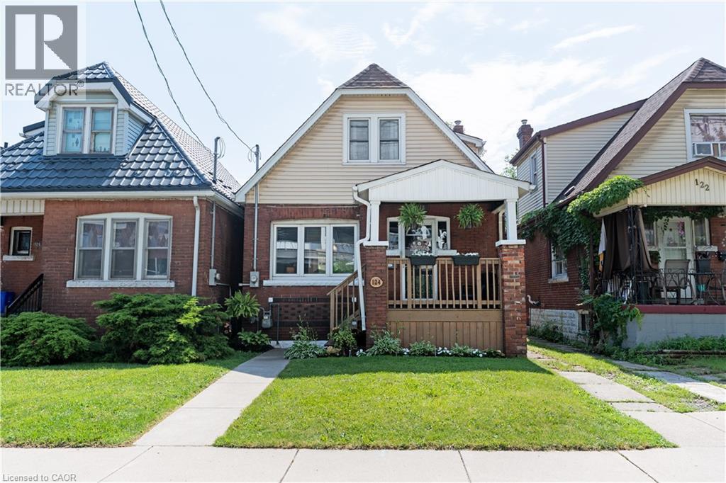 124 Balsam Avenue N, Hamilton, ON