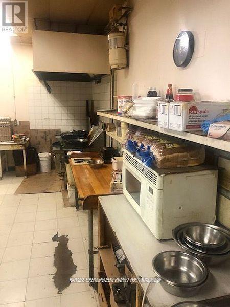 2100 Dundas Street E, Mississauga, ON