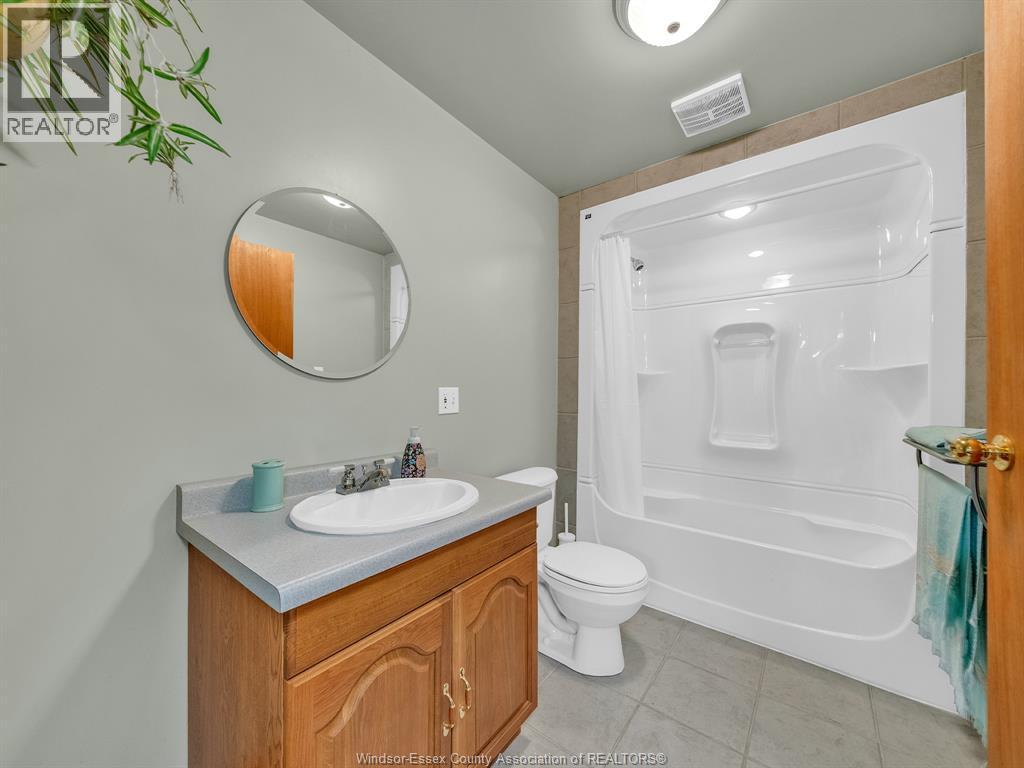 7 Longbeach Drive, Leamington, ON