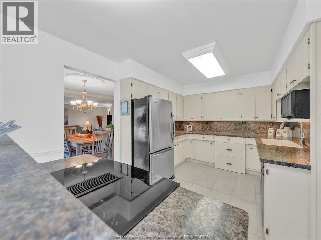 7 Longbeach Drive, Leamington, ON