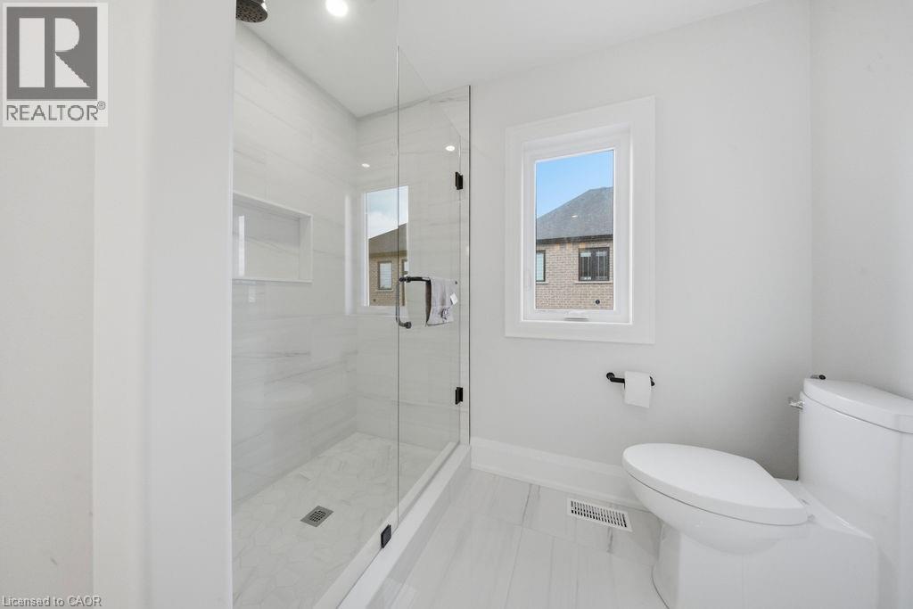 62 Jeremy Street, Hamilton, ON