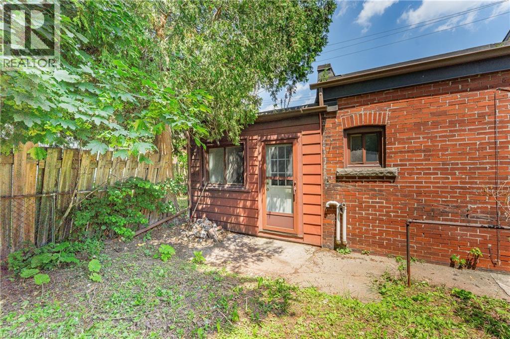 1274 Barton Street E, Hamilton, ON