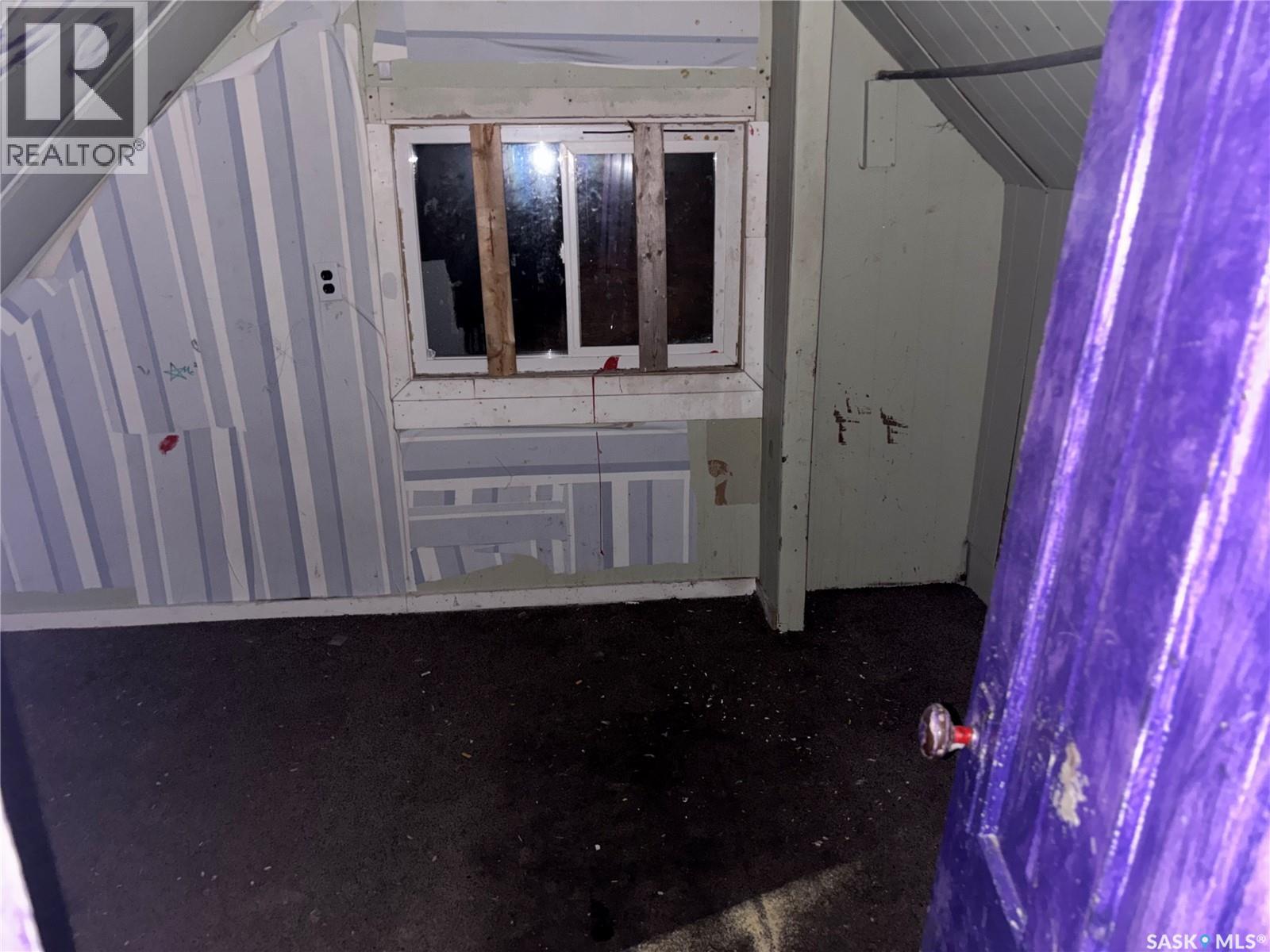 1857 Ottawa Street, Regina, SK - Indoor