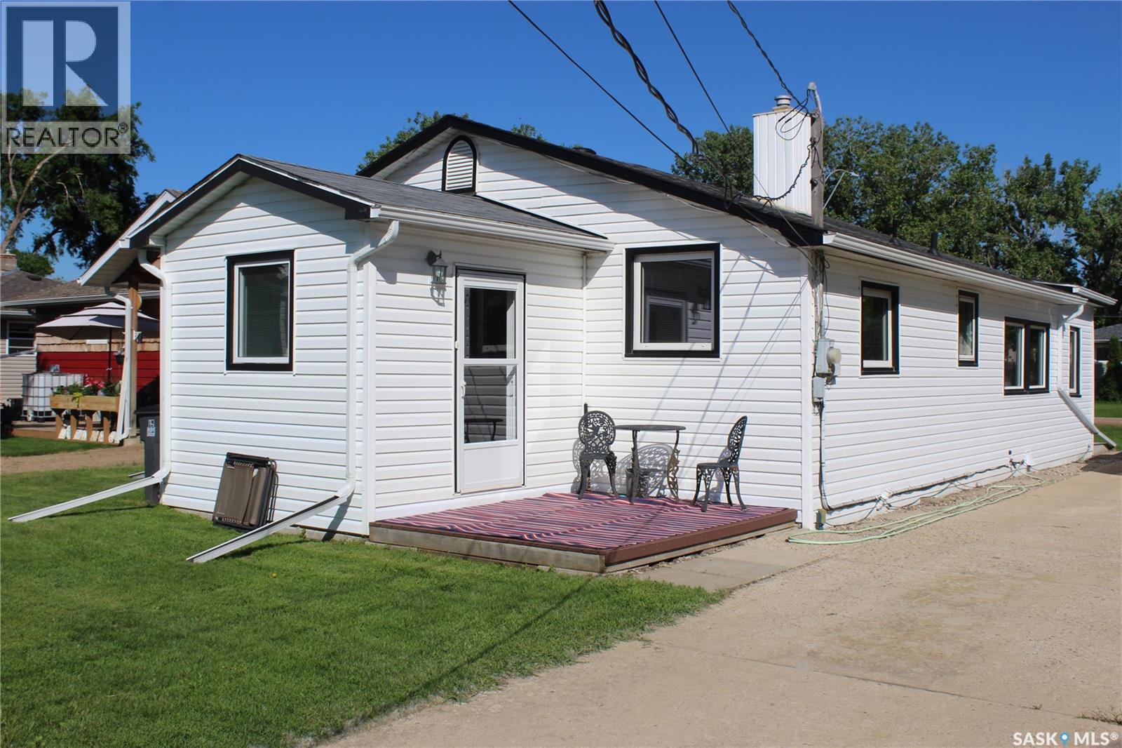 213 Westman Street, Midale, SK