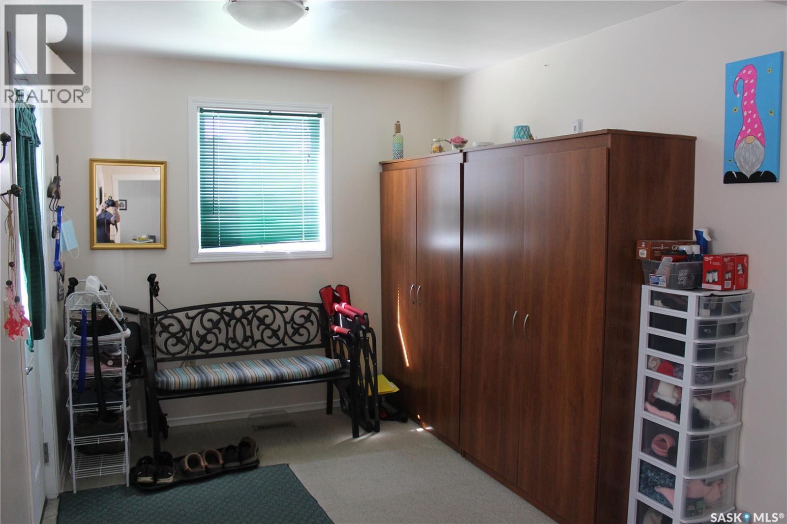 213 Westman Street, Midale, SK