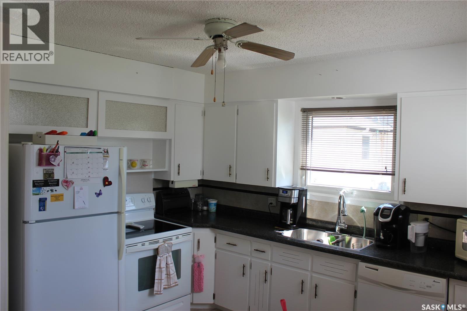 213 Westman Street, Midale, SK