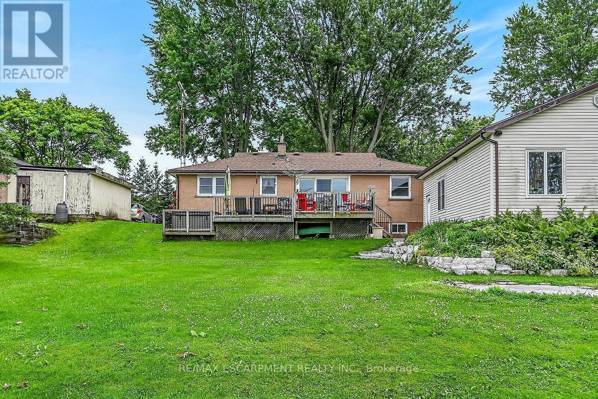 7344 Dickenson Road E, Hamilton, ON