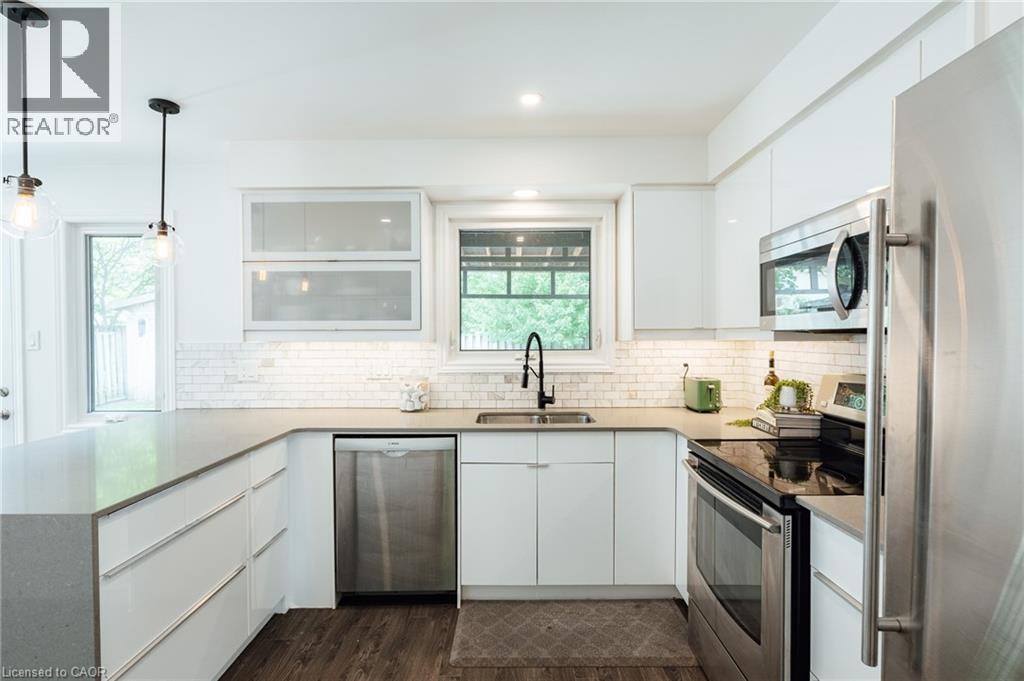 277 Canterbury Drive, Waterloo, ON