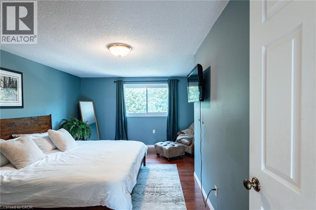 277 Canterbury Drive, Waterloo, ON