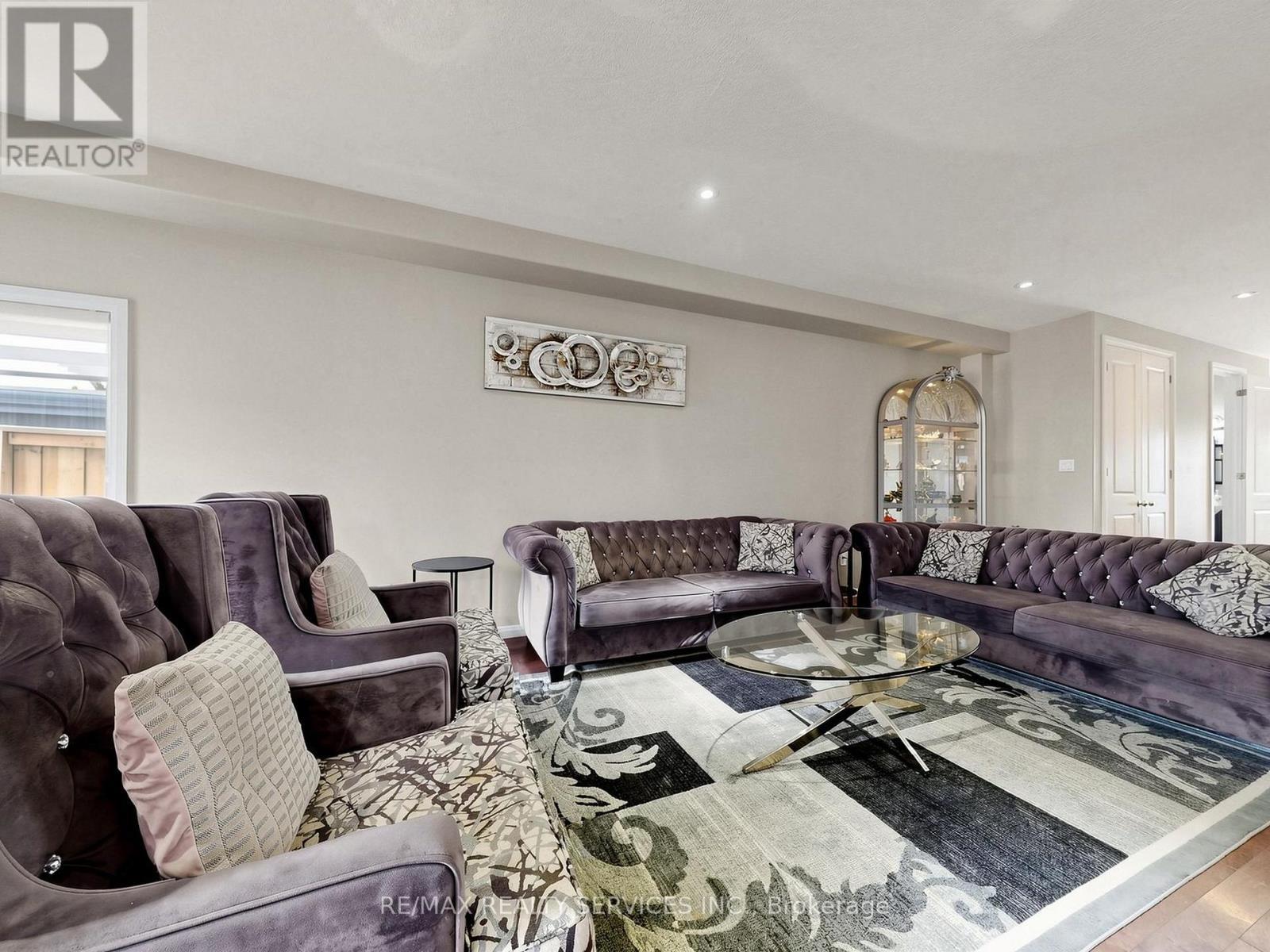 291 Hardcastle Drive, Cambridge, ON