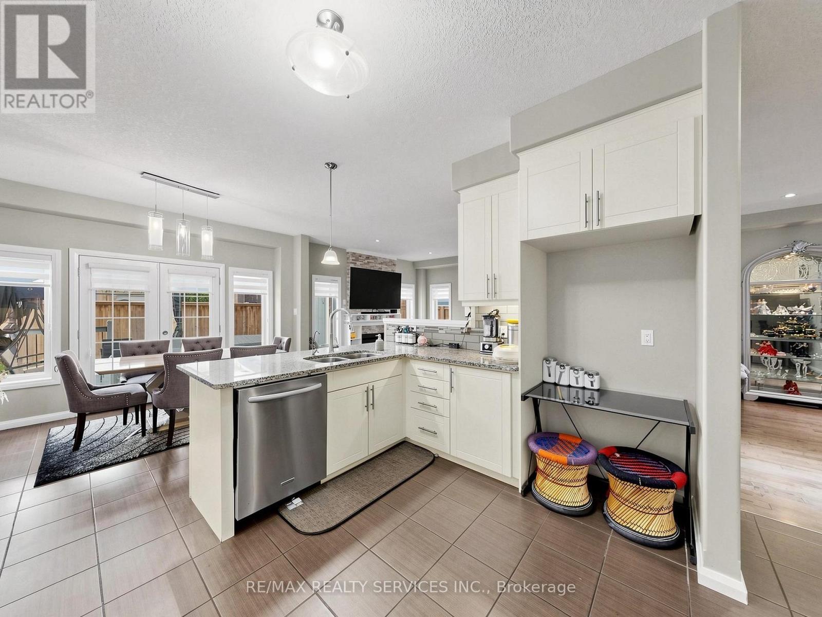 291 Hardcastle Drive, Cambridge, ON