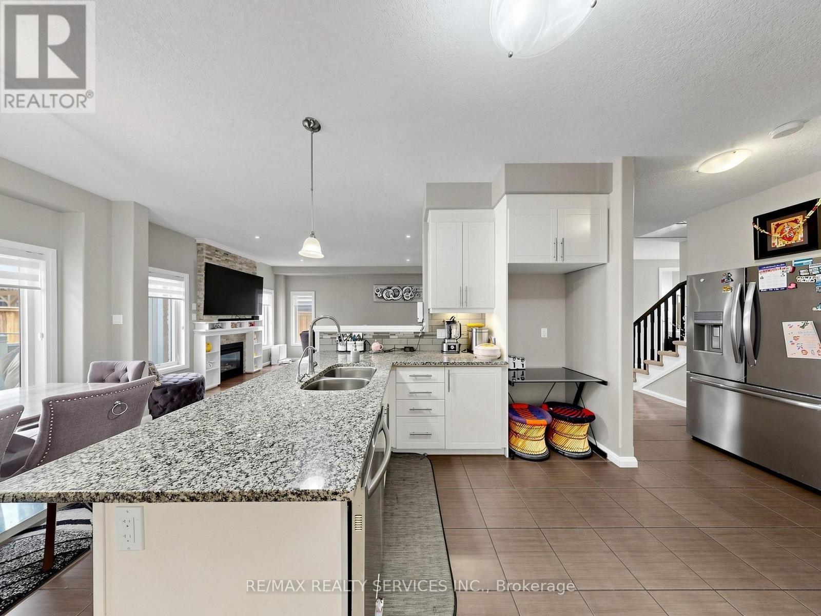 291 Hardcastle Drive, Cambridge, ON