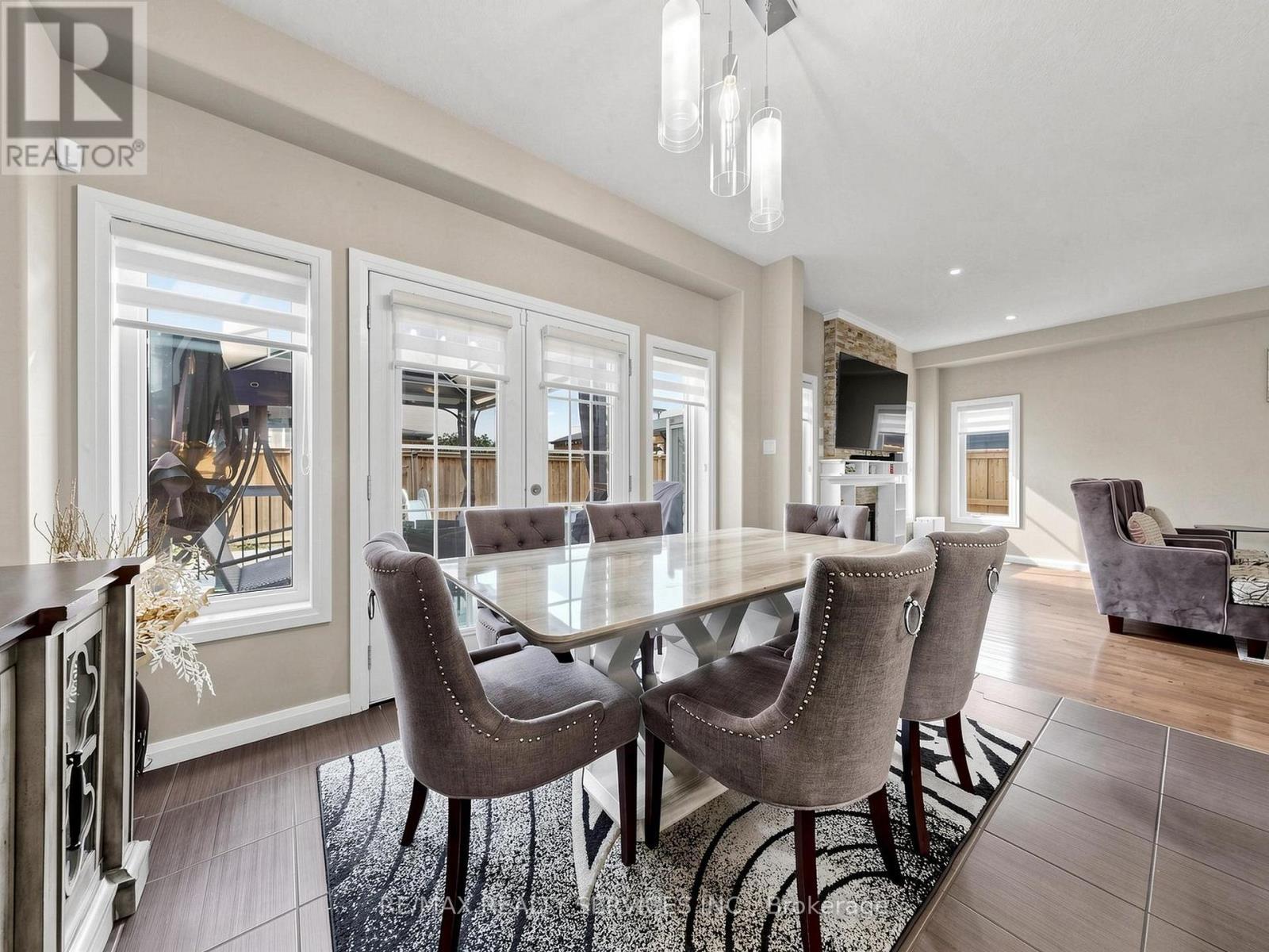 291 Hardcastle Drive, Cambridge, ON
