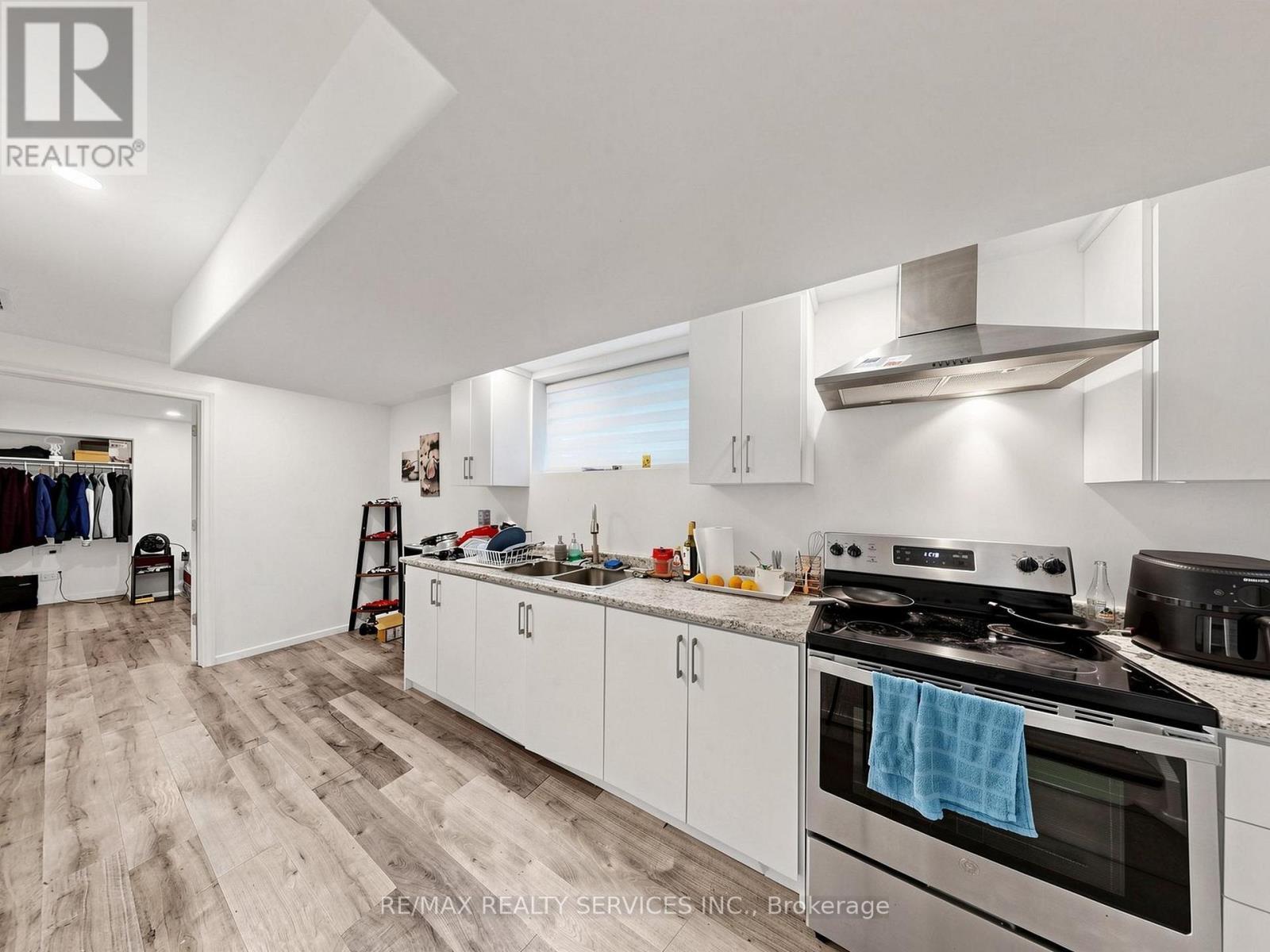 291 Hardcastle Drive, Cambridge, ON