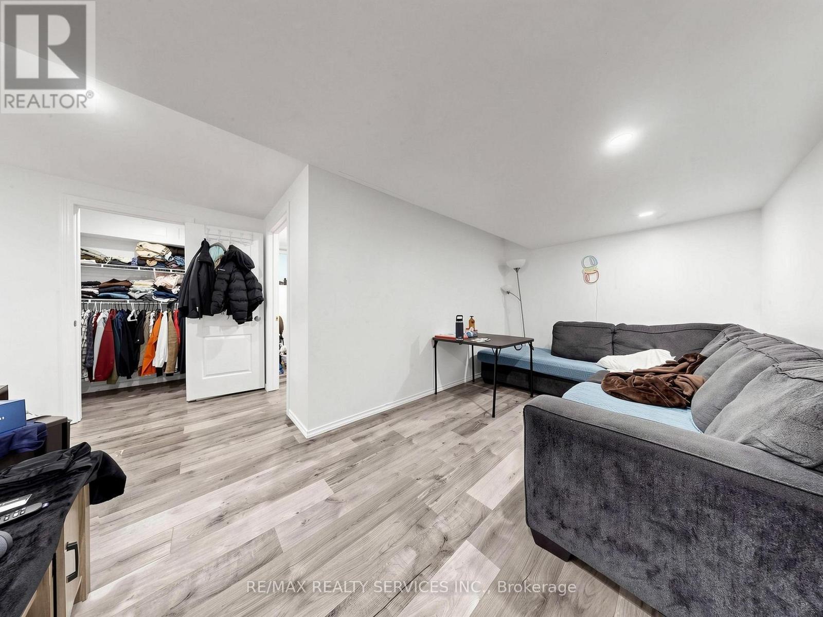 291 Hardcastle Drive, Cambridge, ON