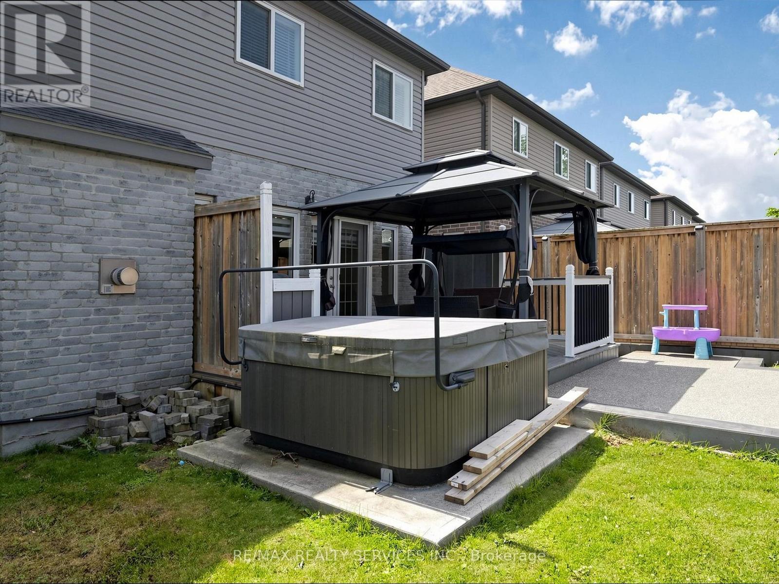 291 Hardcastle Drive, Cambridge, ON