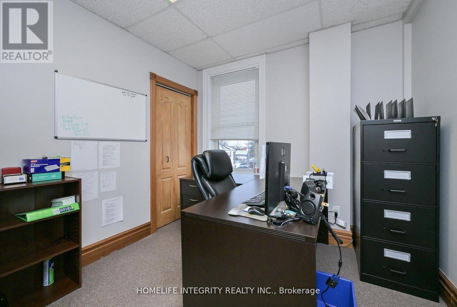 25 Berczy Street, Barrie, ON