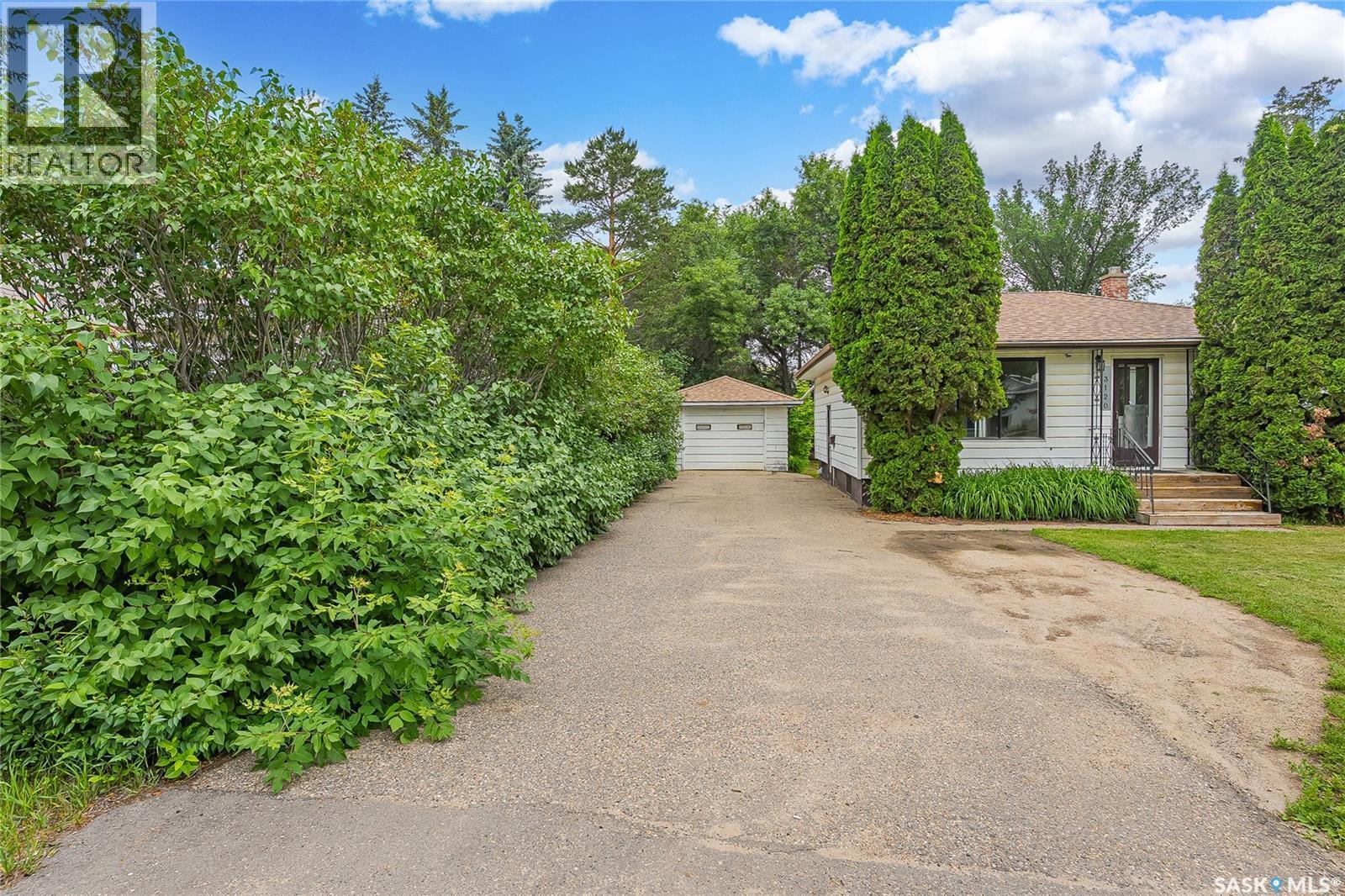 3120 Caen Street, Saskatoon, SK