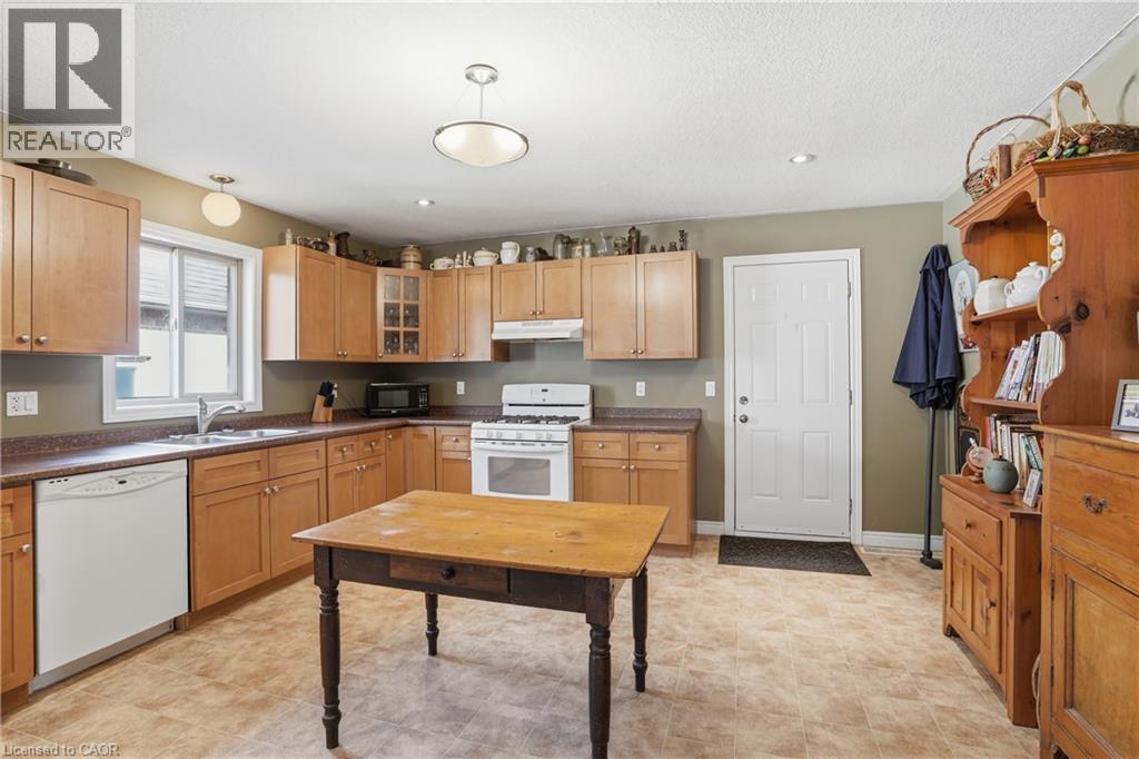 9 Pace Avenue, Brantford, ON - Indoor Photo Showing Kitchen With Double Sink