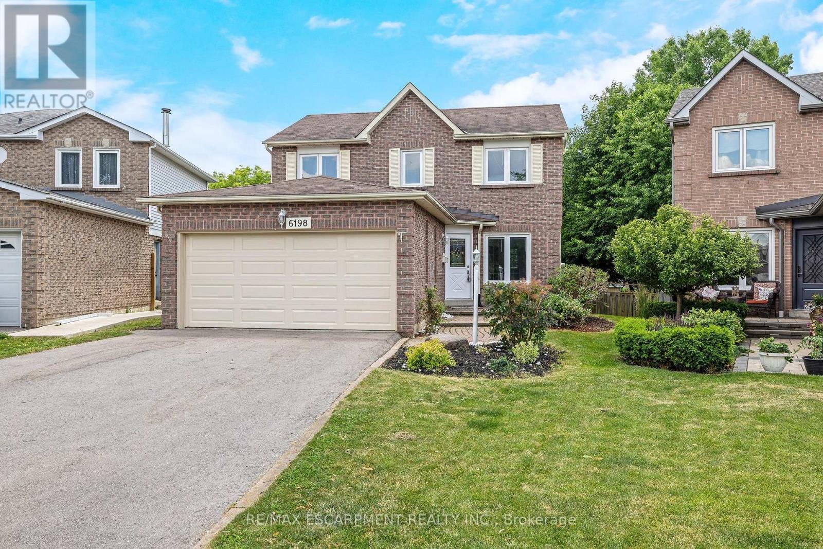 6198 Saltmarsh Court, Mississauga, ON