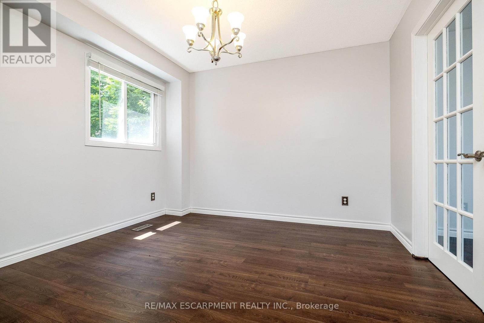 6198 Saltmarsh Court, Mississauga, ON