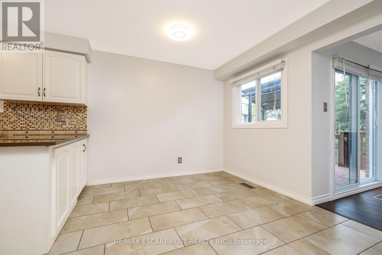 6198 Saltmarsh Court, Mississauga, ON