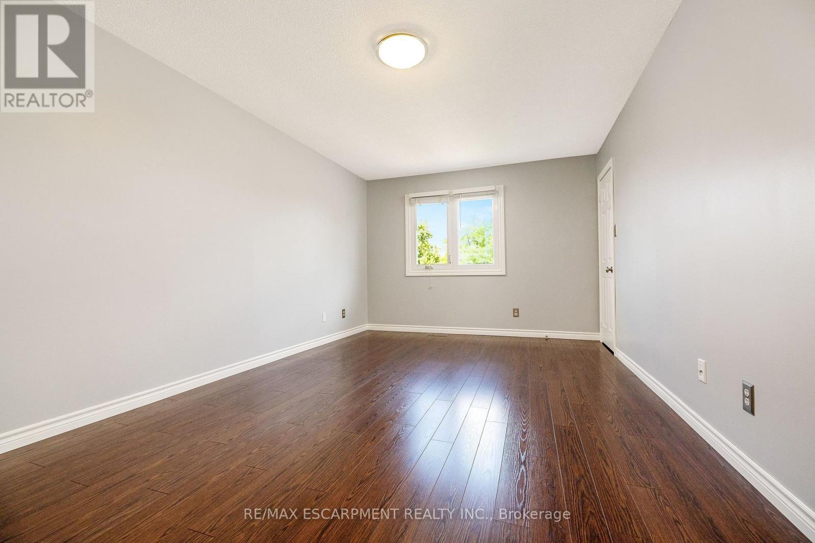 6198 Saltmarsh Court, Mississauga, ON