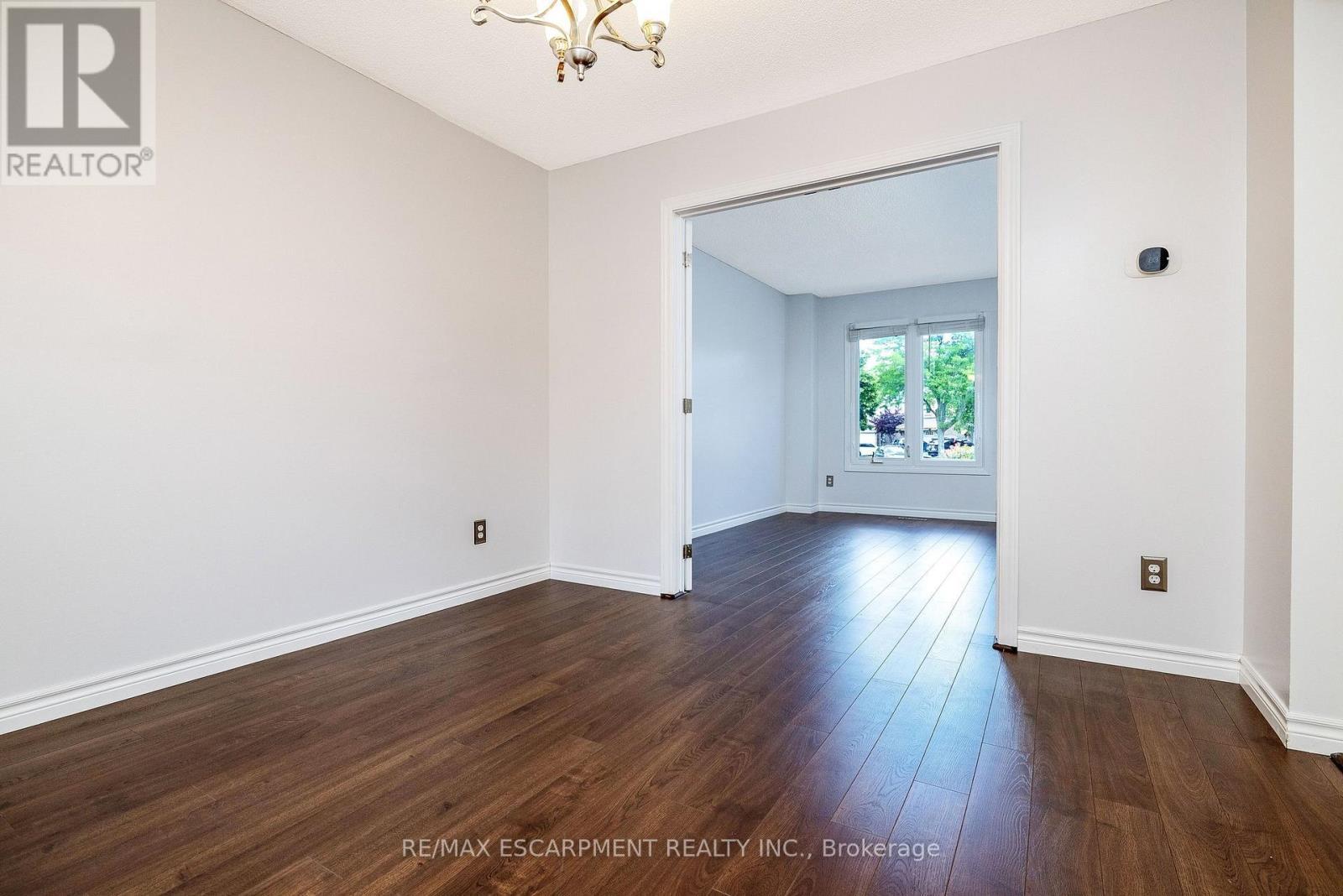 6198 Saltmarsh Court, Mississauga, ON
